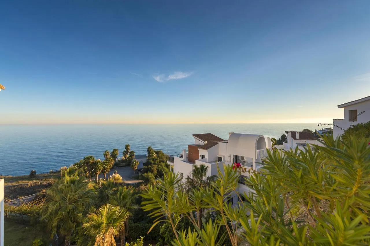 Apartamento De 2 Dormitorios Vista Mar Con Parking contacts