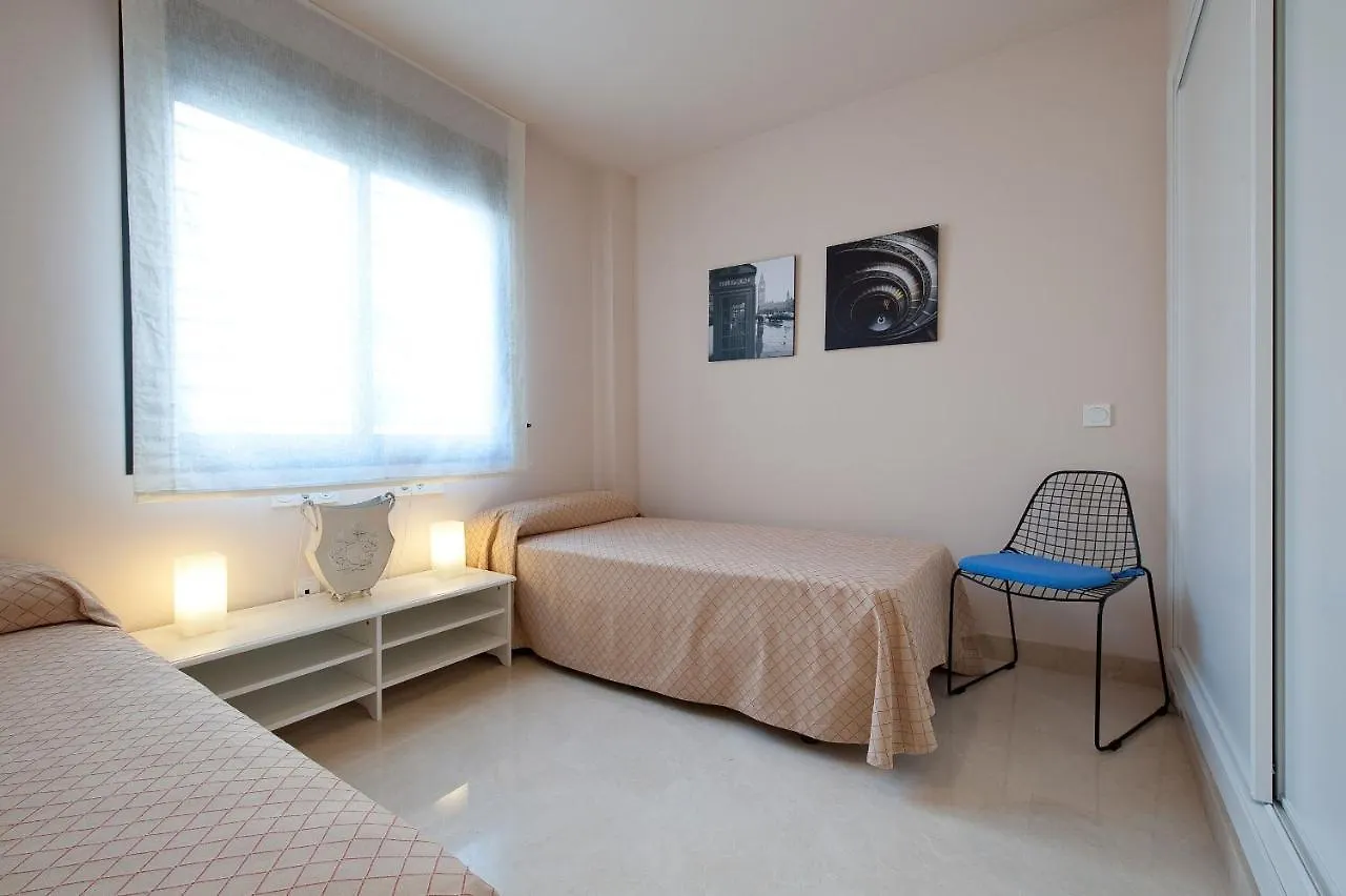 Apartamento De 2 Dormitorios Vista Mar Con Parking Torrox 0*,